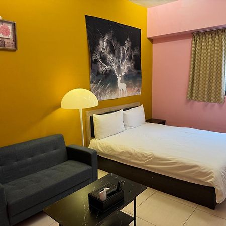 台中向日葵 Apartamento Exterior foto