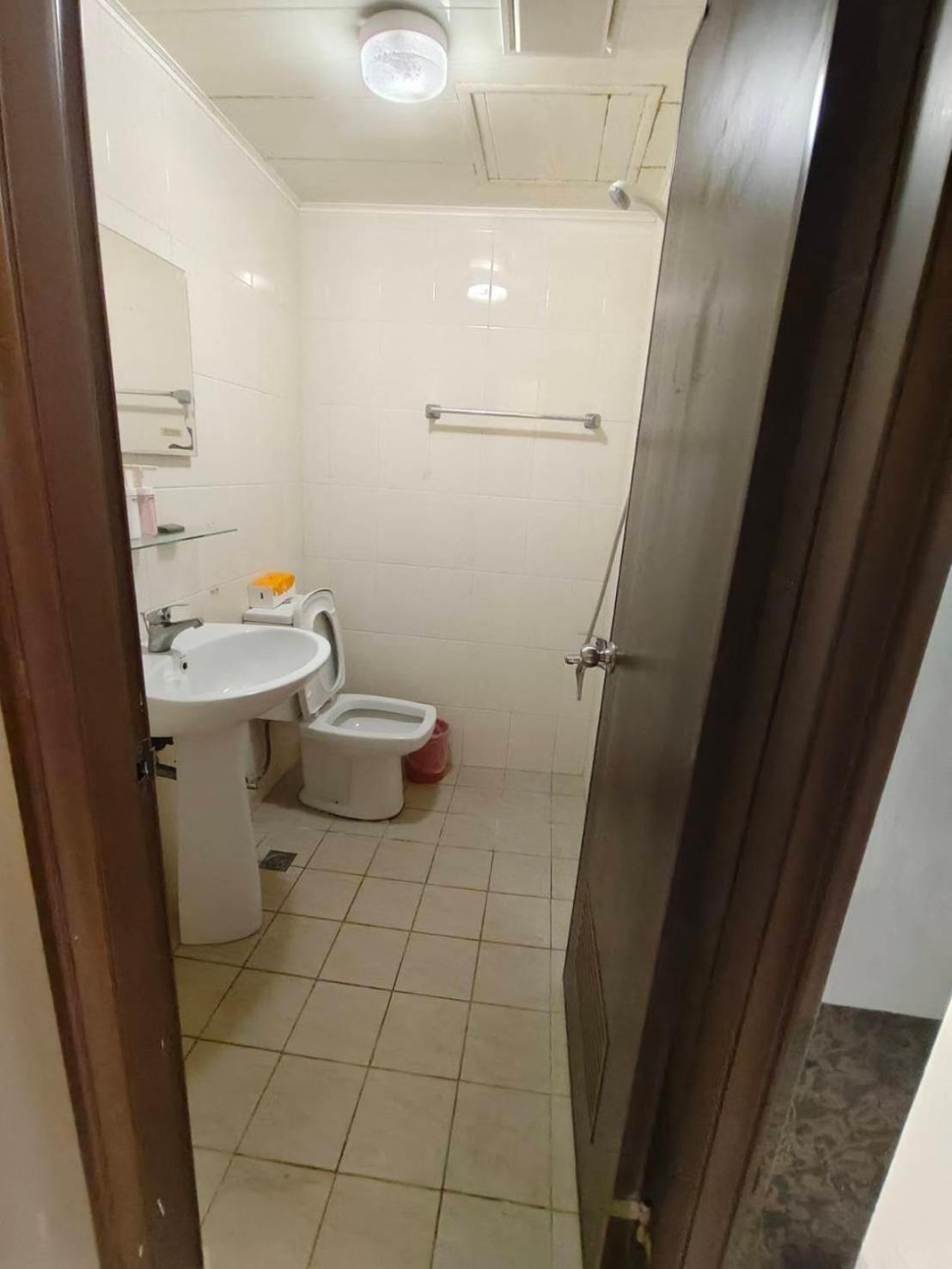 台中向日葵 Apartamento Exterior foto